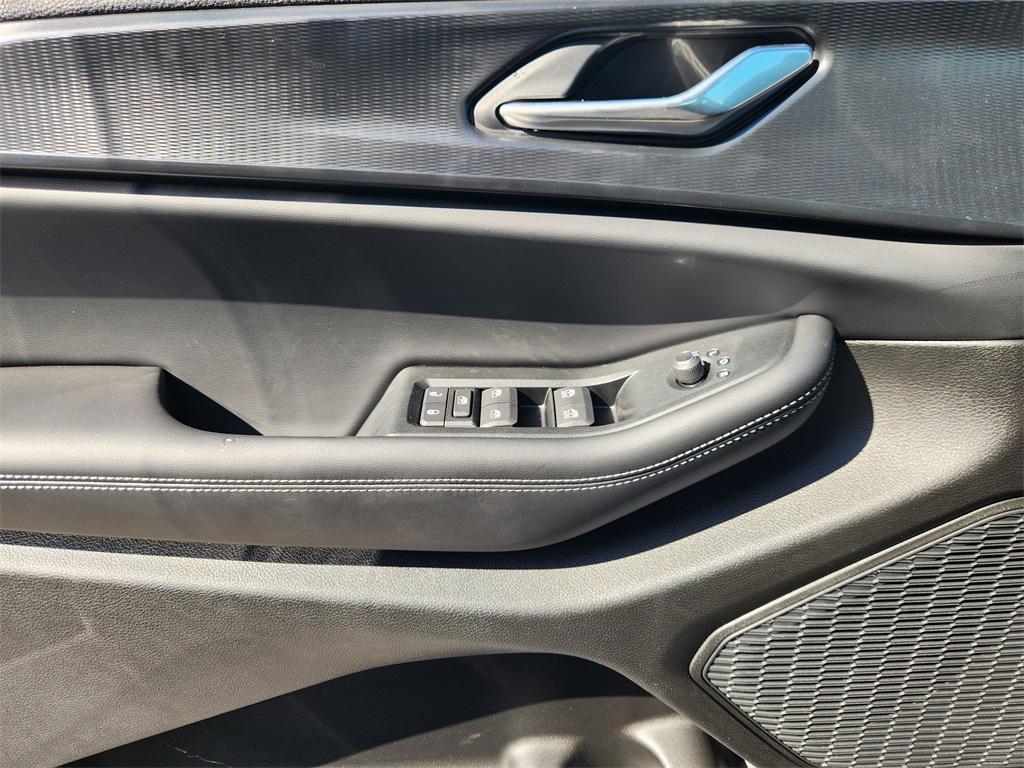 new 2025 Jeep Grand Cherokee L car, priced at $35,146