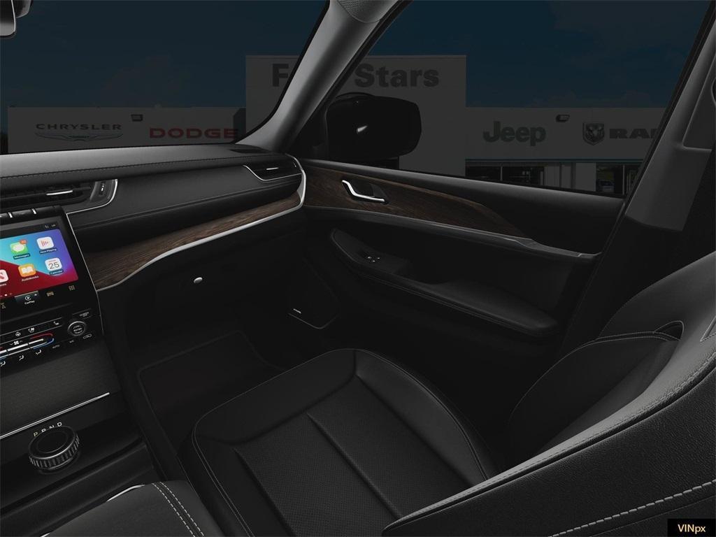 new 2025 Jeep Grand Cherokee L car, priced at $50,282