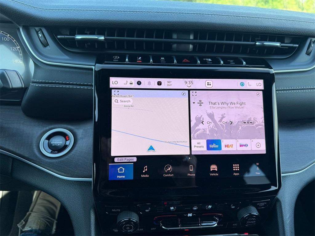 new 2025 Jeep Grand Cherokee L car, priced at $50,282