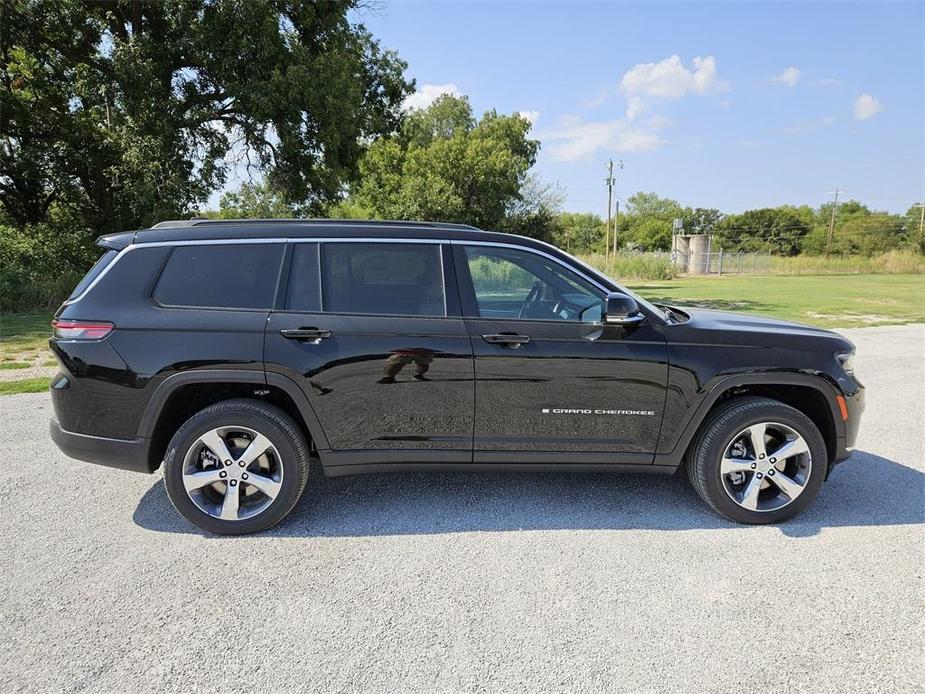 new 2024 Jeep Grand Cherokee L car, priced at $47,916