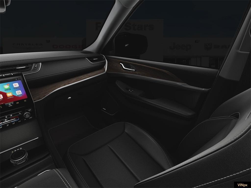 new 2025 Jeep Grand Cherokee L car, priced at $50,282