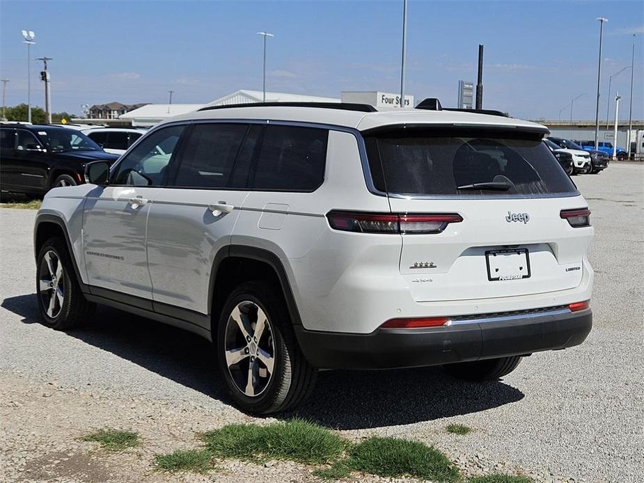 new 2024 Jeep Grand Cherokee L car, priced at $48,298