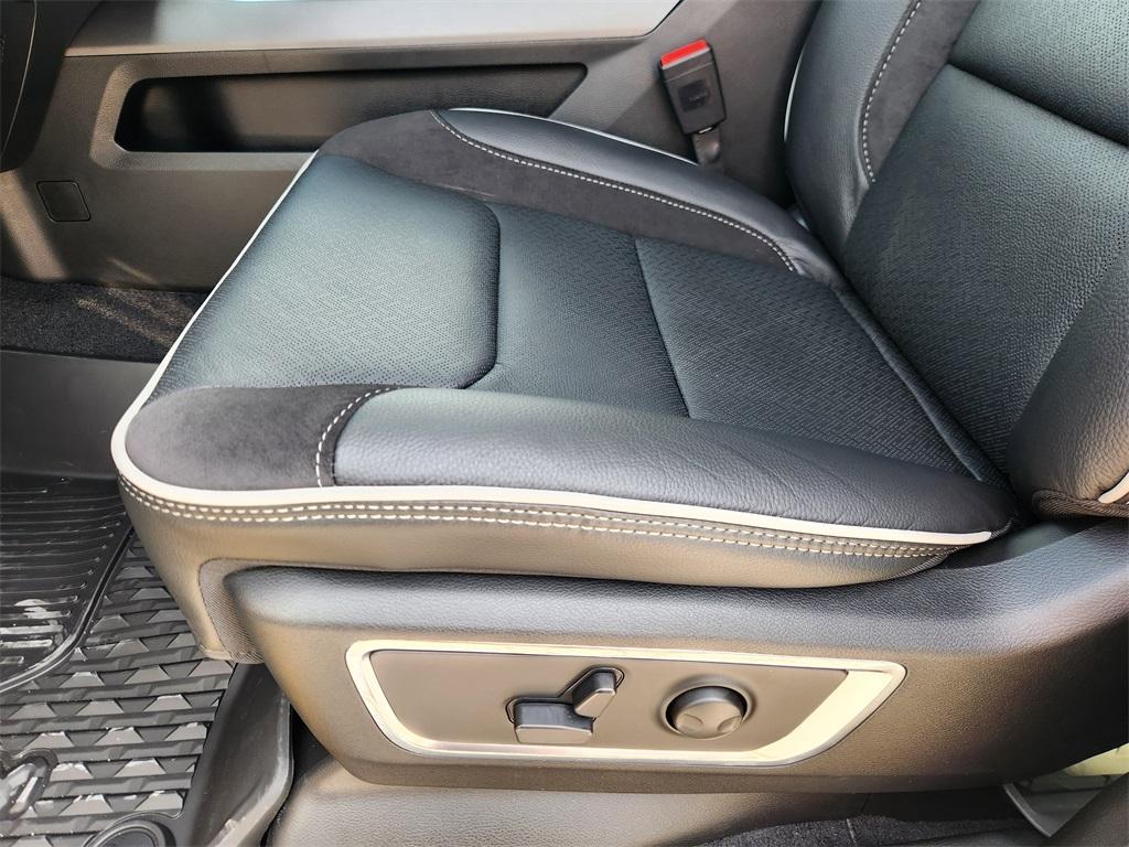 new 2026 Ram 1500 car, priced at $65,432