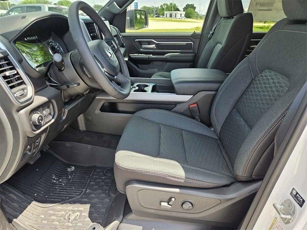 new 2025 Ram 1500 car, priced at $48,877