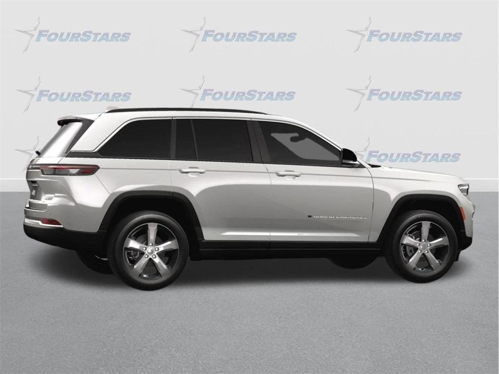 new 2025 Jeep Grand Cherokee car, priced at $48,805
