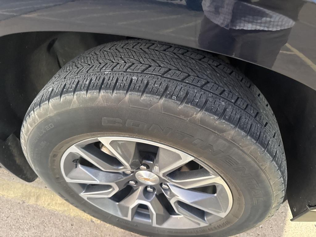 used 2024 Chevrolet Suburban car, priced at $49,991