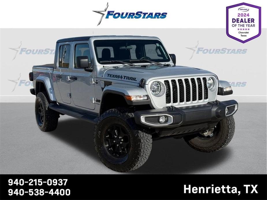 used 2022 Jeep Gladiator car, priced at $34,591