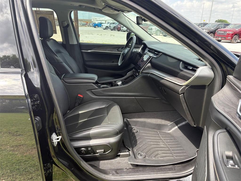 used 2021 Jeep Grand Cherokee L car, priced at $25,520