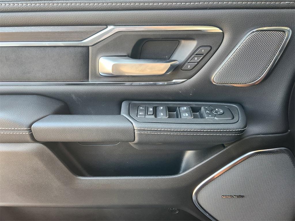 new 2025 Ram 1500 car, priced at $60,016