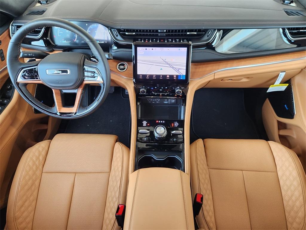 new 2025 Jeep Grand Cherokee L car, priced at $61,212
