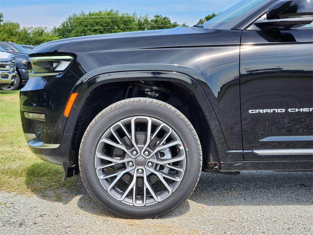 new 2025 Jeep Grand Cherokee L car, priced at $61,212