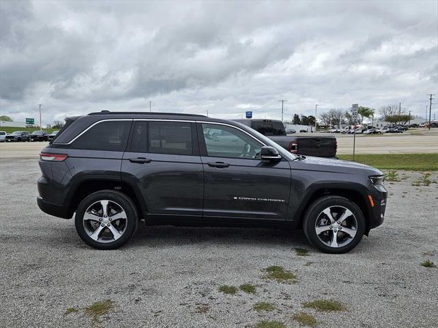 new 2024 Jeep Grand Cherokee car, priced at $47,349