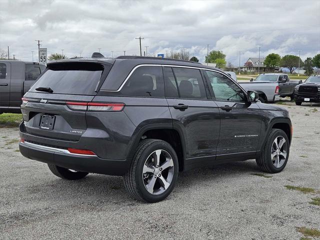 new 2024 Jeep Grand Cherokee car, priced at $47,349