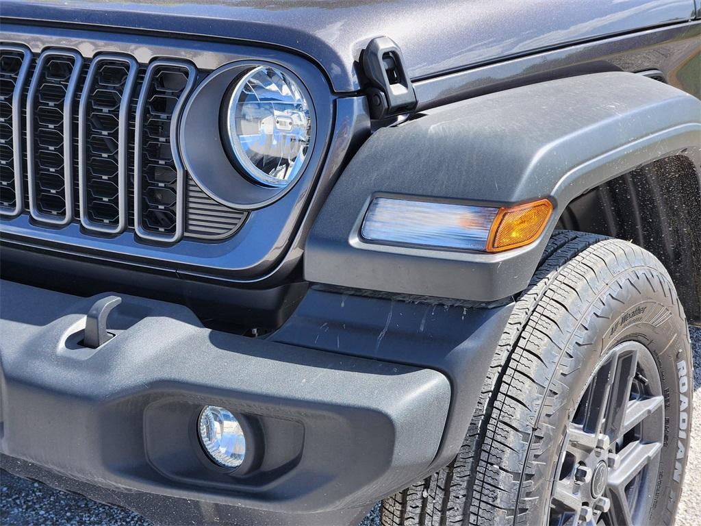 new 2025 Jeep Wrangler car, priced at $43,240