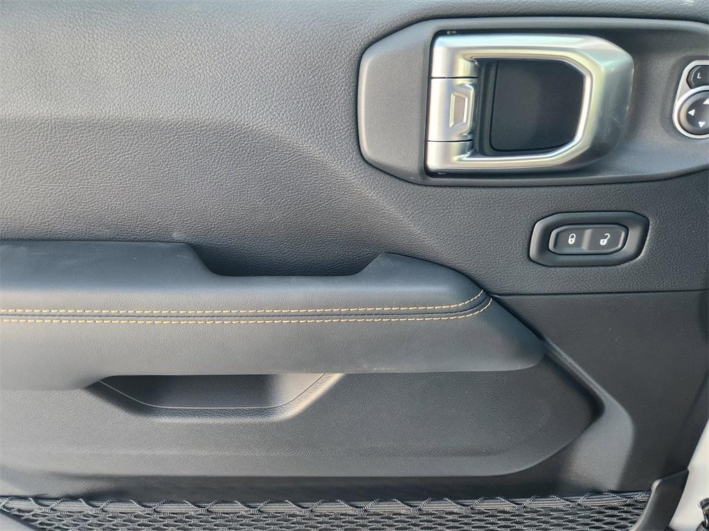 new 2026 Jeep Wrangler car, priced at $56,156