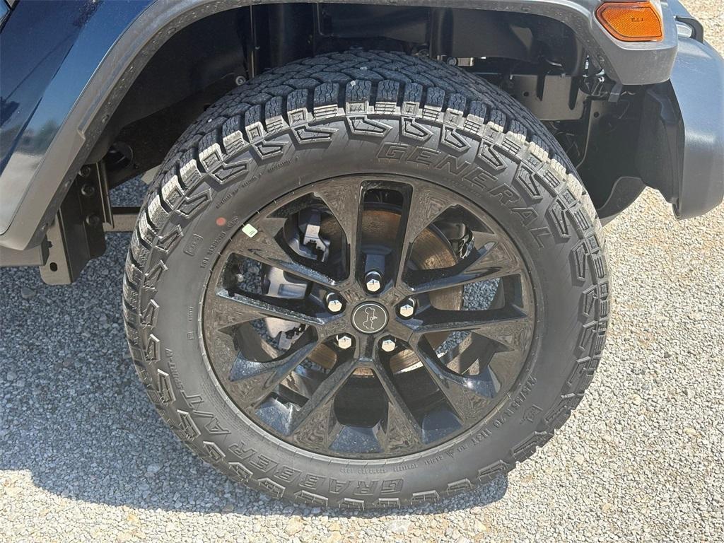 new 2025 Jeep Gladiator car, priced at $43,350