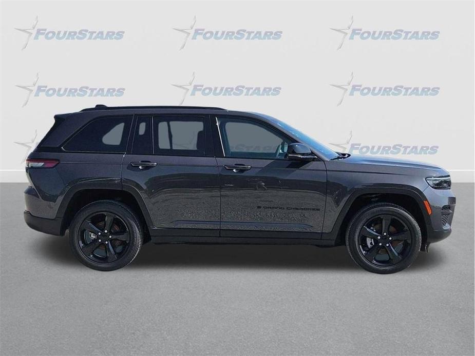 new 2024 Jeep Grand Cherokee car, priced at $41,594