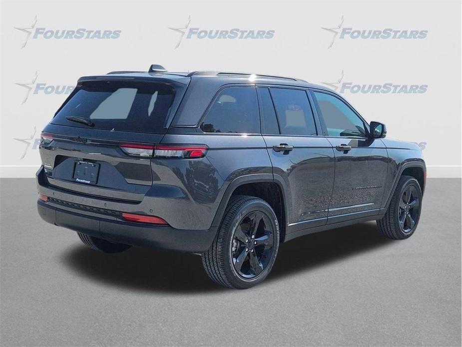 new 2024 Jeep Grand Cherokee car, priced at $41,594