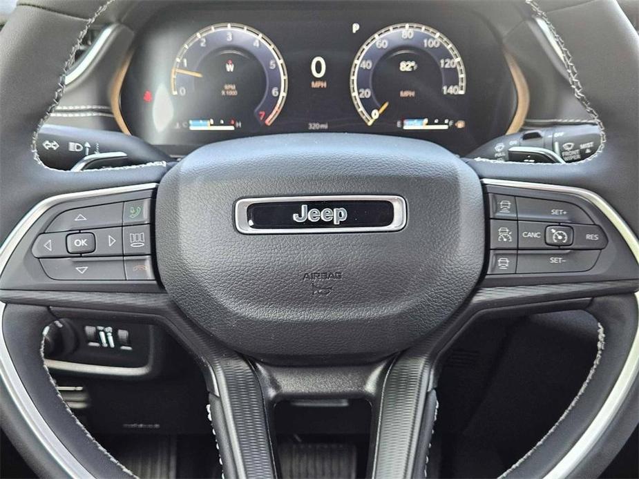 new 2024 Jeep Grand Cherokee car, priced at $41,594