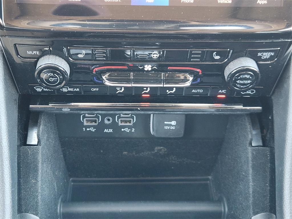 used 2022 Jeep Grand Cherokee car, priced at $30,500