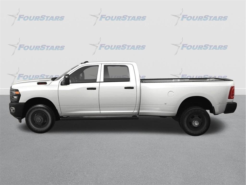 new 2025 Ram 3500 car, priced at $67,370