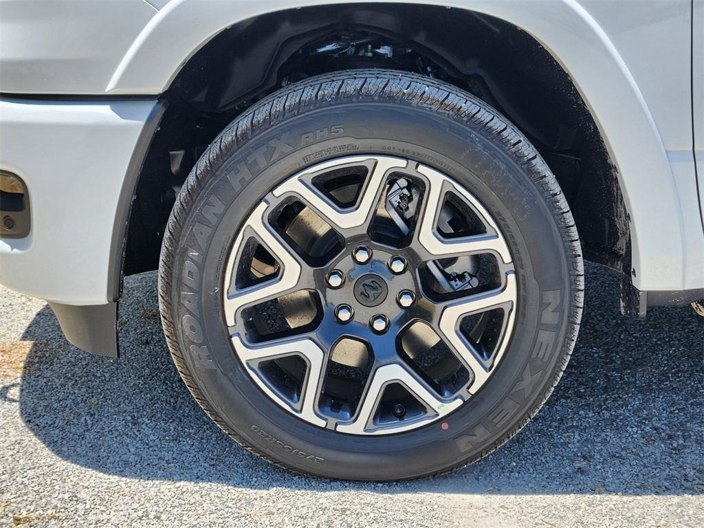 new 2025 Ram 1500 car, priced at $58,776