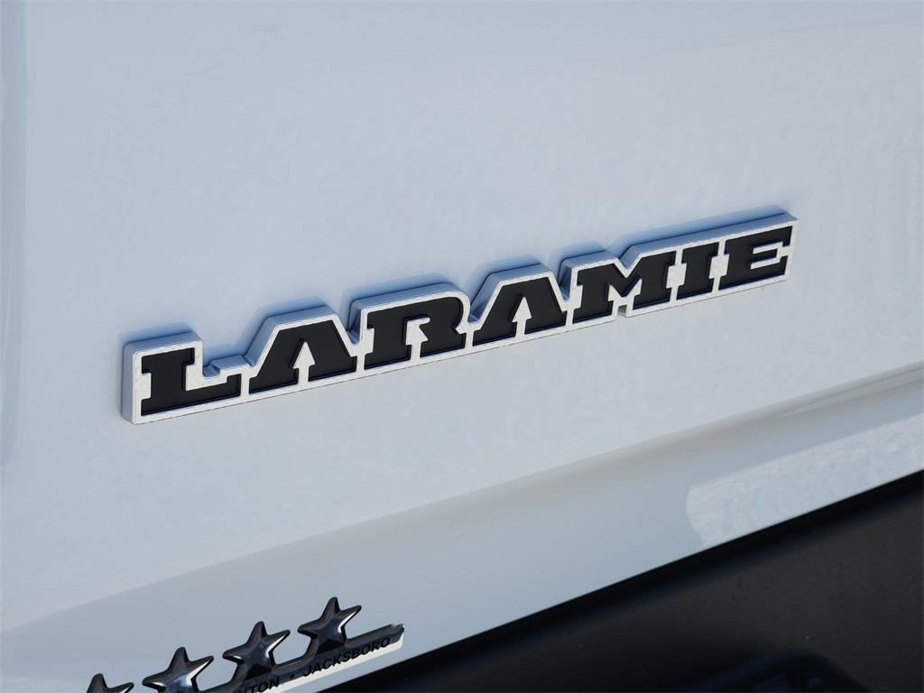 new 2025 Ram 1500 car, priced at $58,776