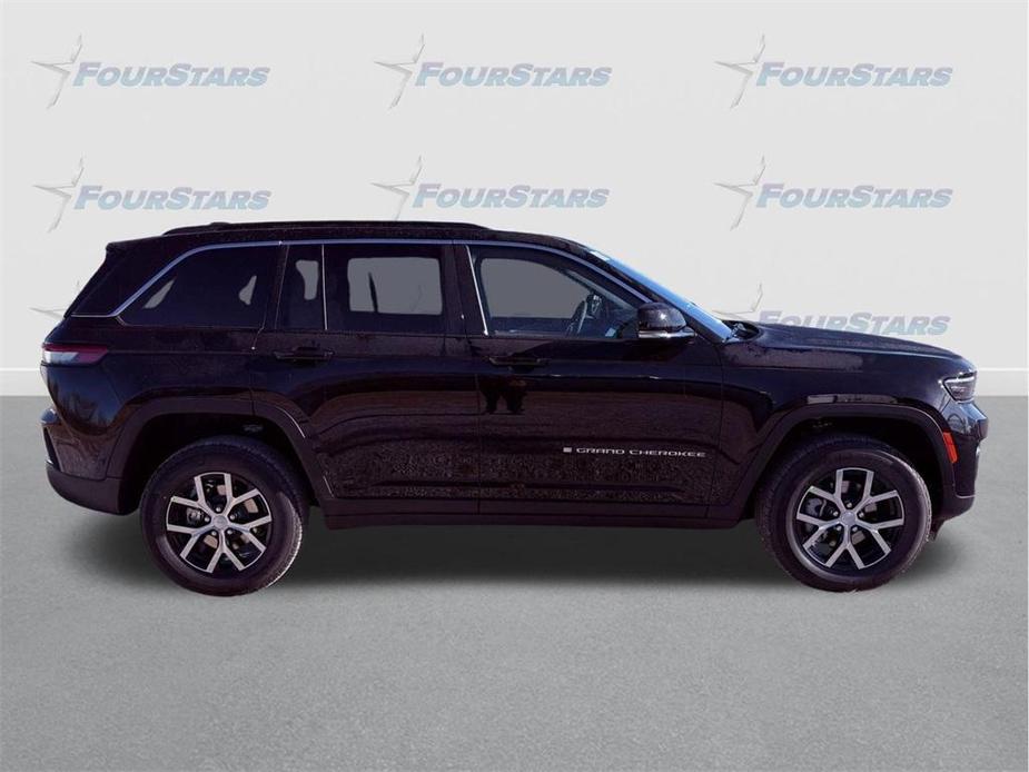 new 2025 Jeep Grand Cherokee car, priced at $44,339