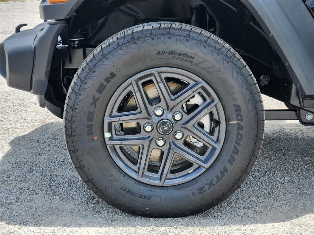 new 2025 Jeep Wrangler car, priced at $46,345