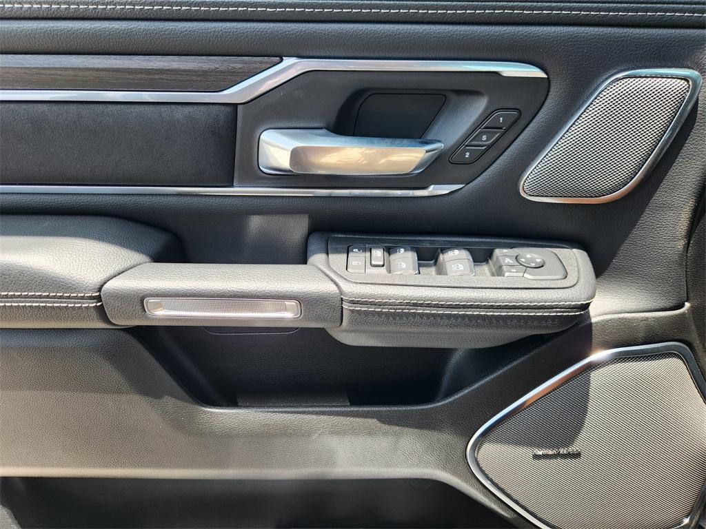 new 2025 Ram 1500 car, priced at $61,961