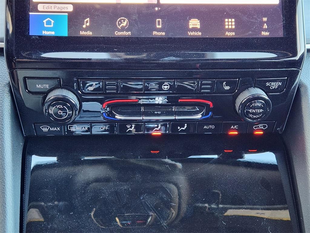 new 2025 Jeep Grand Cherokee car, priced at $46,839