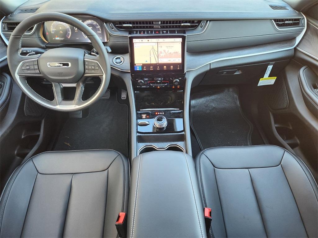 new 2025 Jeep Grand Cherokee car, priced at $46,839
