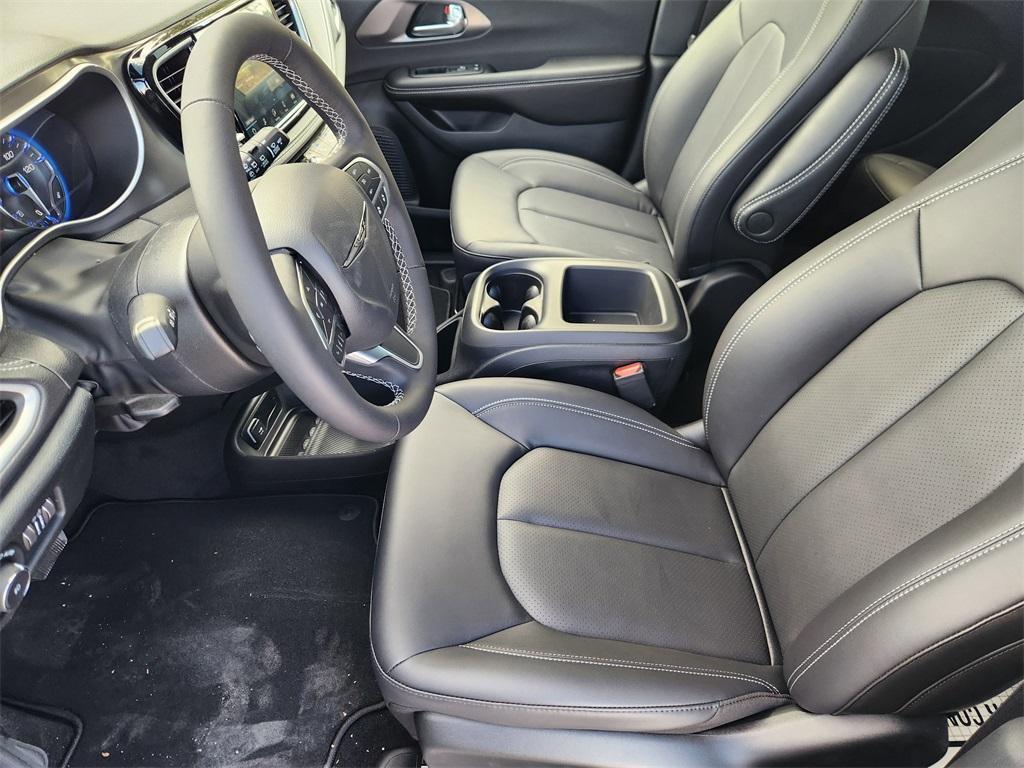 new 2026 Chrysler Pacifica car, priced at $40,830