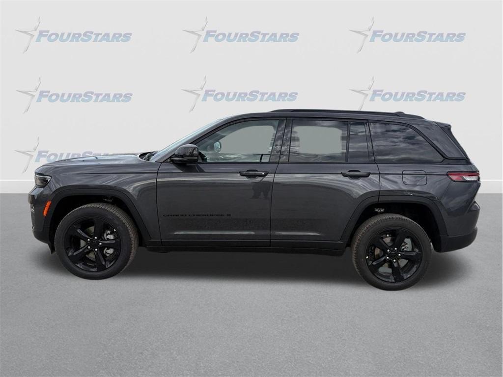 new 2025 Jeep Grand Cherokee car, priced at $43,029