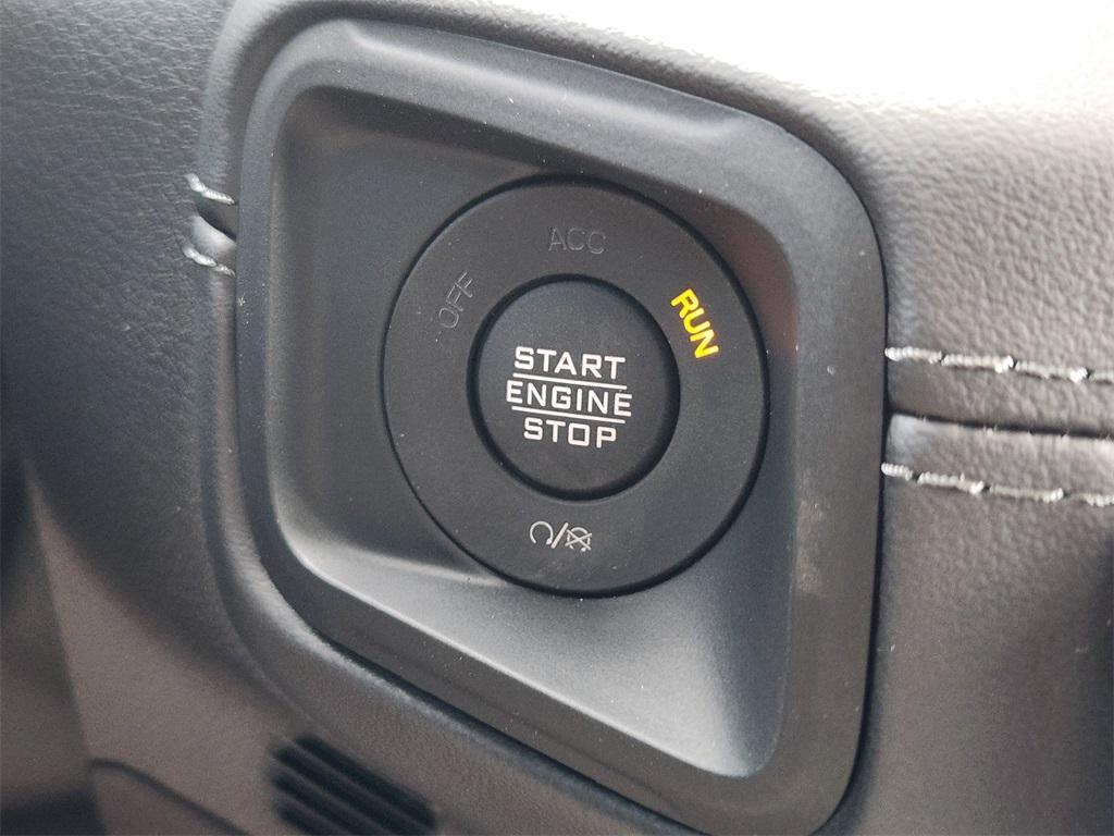 new 2025 Jeep Wrangler car, priced at $56,275