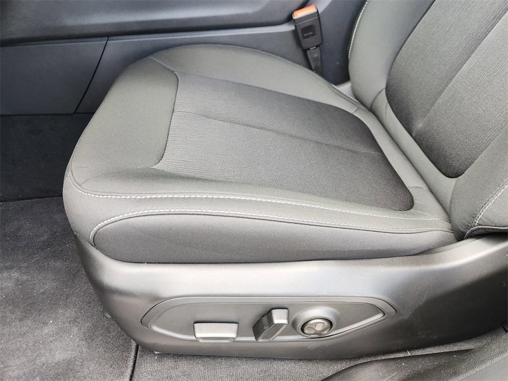 new 2025 Jeep Grand Cherokee L car, priced at $34,646