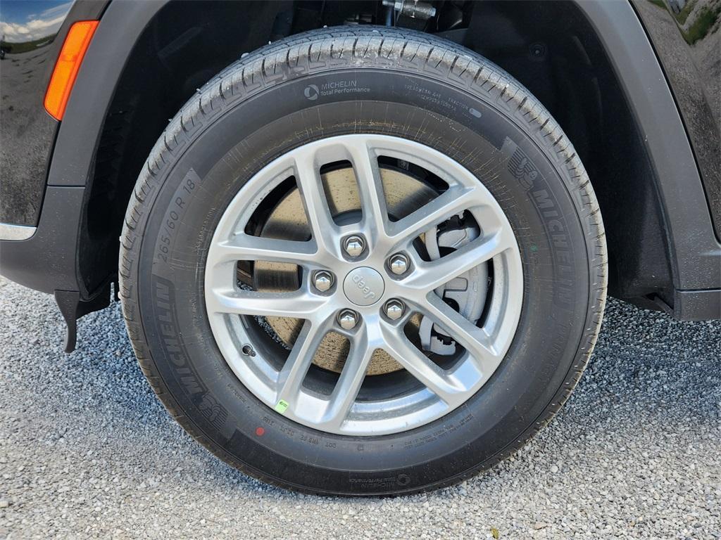 new 2025 Jeep Grand Cherokee L car, priced at $34,646