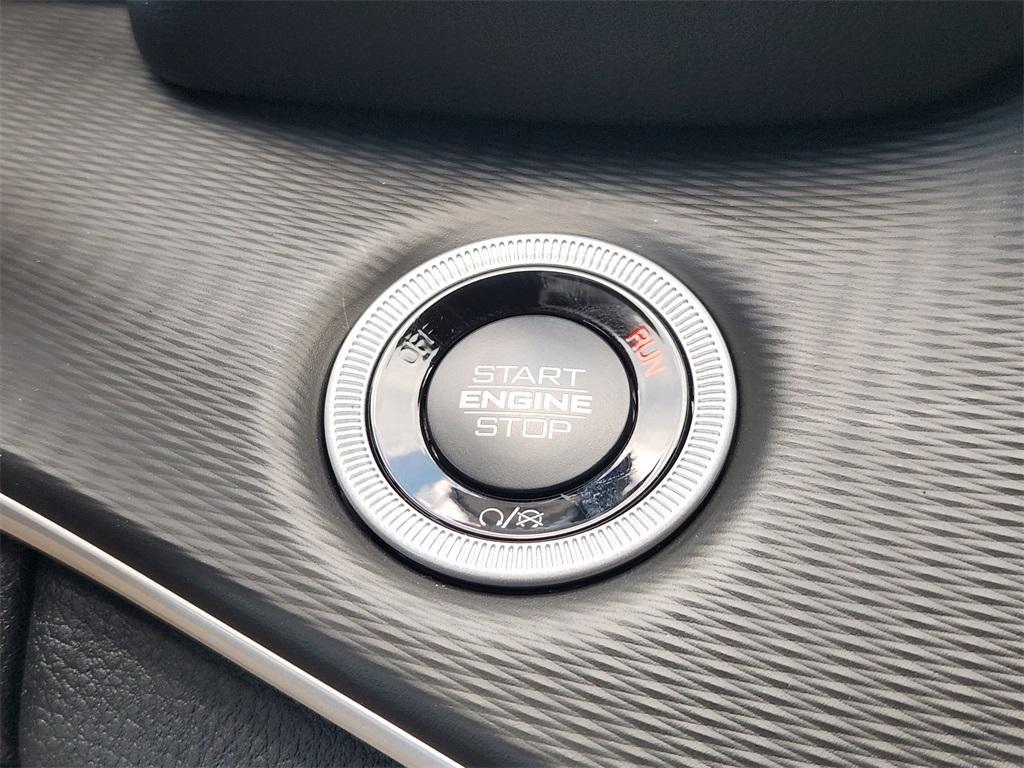 new 2025 Jeep Grand Cherokee L car, priced at $34,646