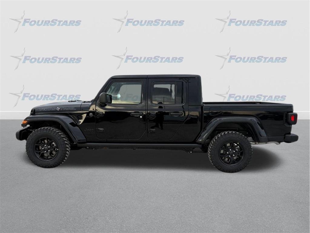 new 2025 Jeep Gladiator car, priced at $47,441