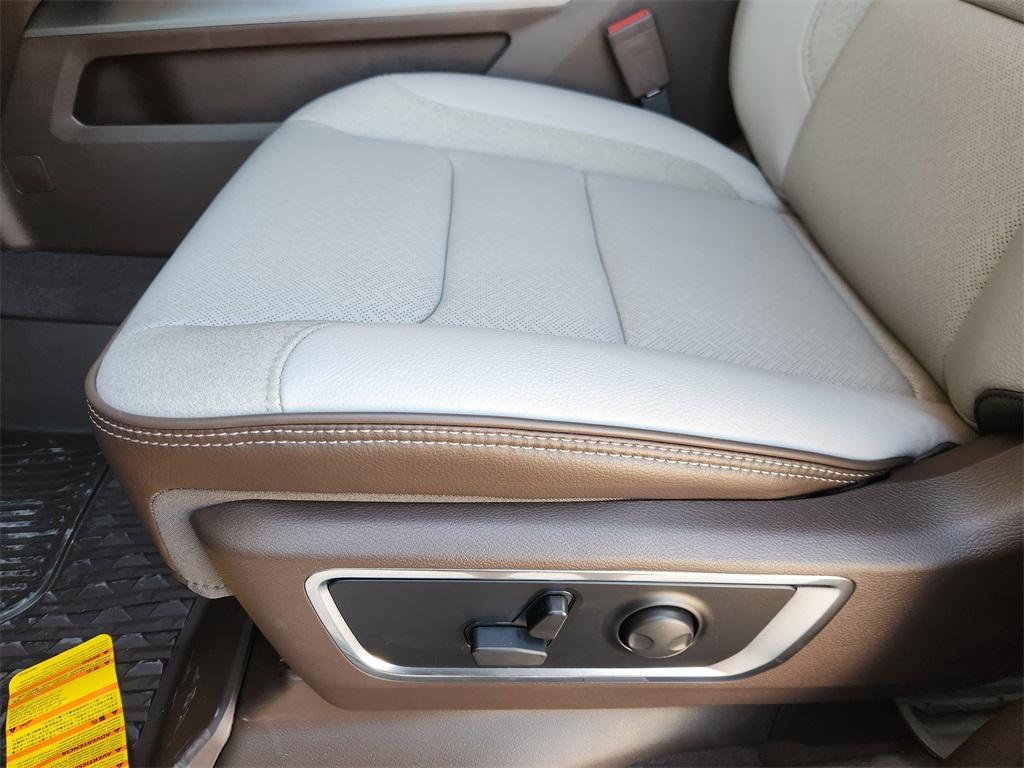 new 2025 Ram 1500 car, priced at $59,966