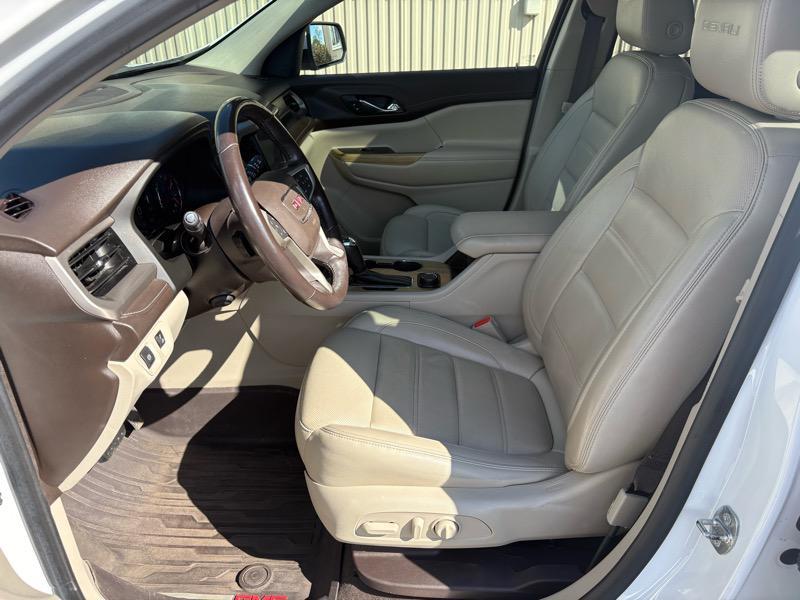 used 2019 GMC Acadia car