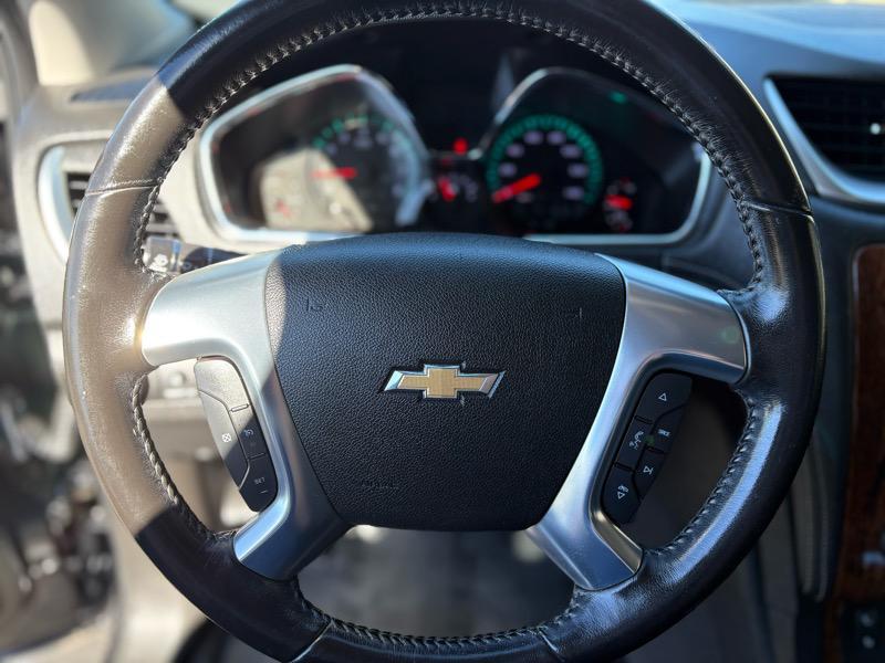 used 2014 Chevrolet Traverse car, priced at $5,990