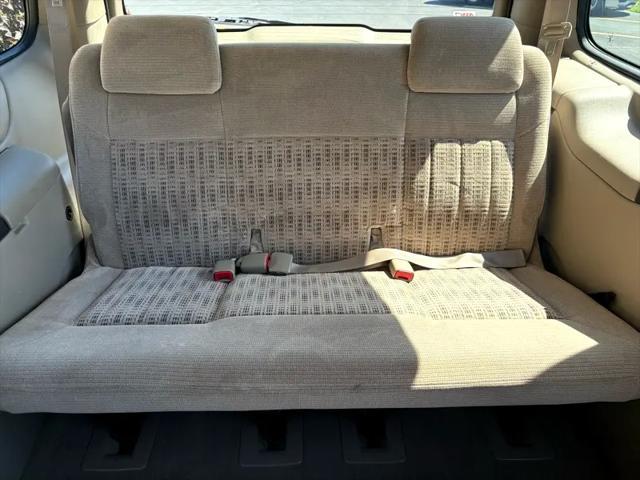 used 2004 Chevrolet Venture car, priced at $2,990