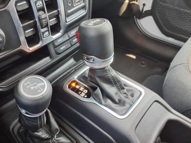 new 2025 Jeep Wrangler car, priced at $46,293