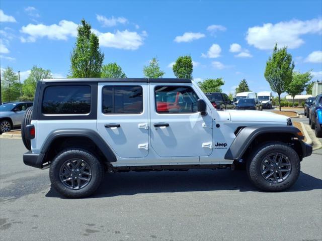 new 2025 Jeep Wrangler car, priced at $46,293