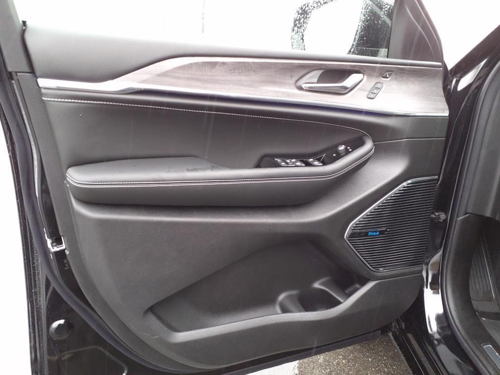 new 2024 Jeep Grand Cherokee 4xe car, priced at $65,270