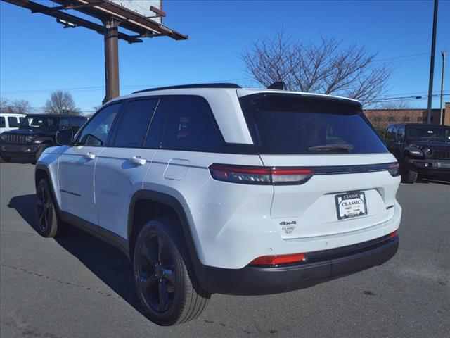 new 2025 Jeep Grand Cherokee car, priced at $46,457