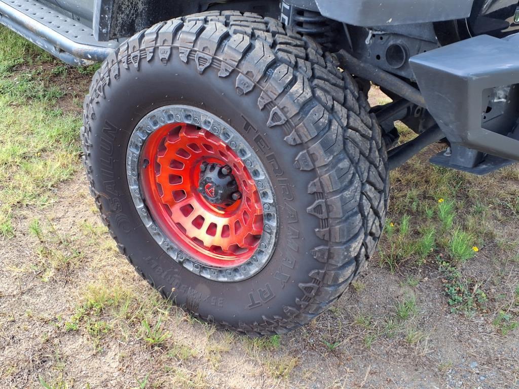 used 2021 Jeep Gladiator car, priced at $31,704