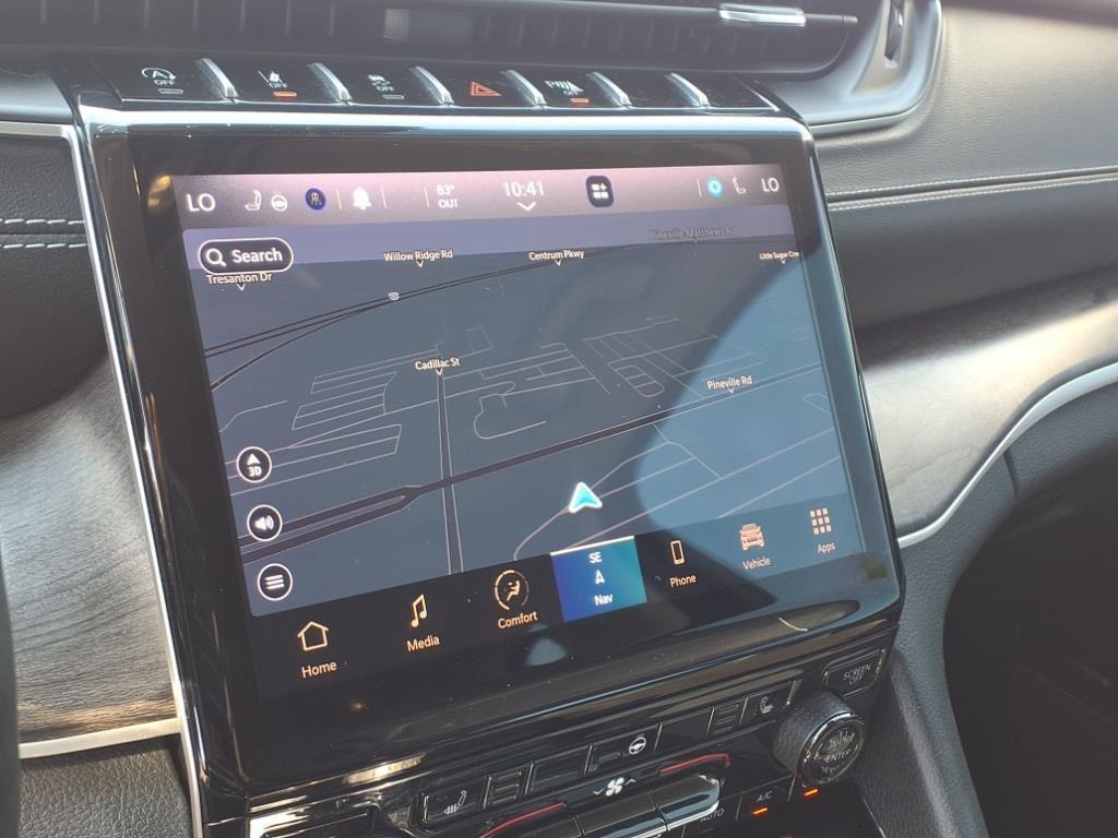 used 2021 Jeep Grand Cherokee L car, priced at $28,899