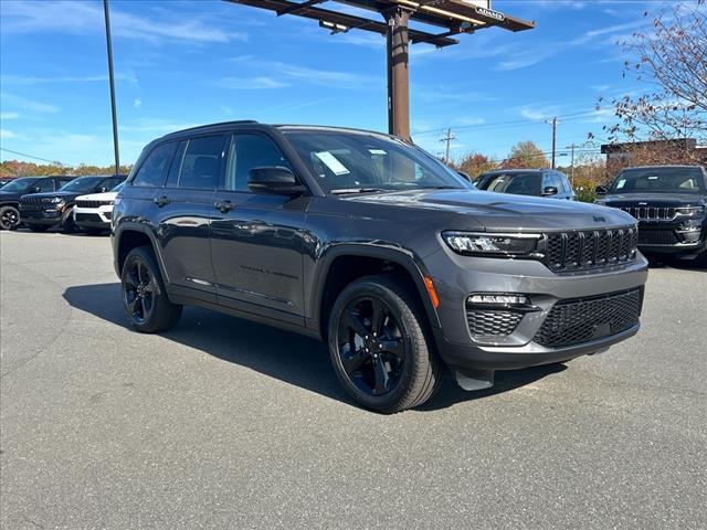 new 2025 Jeep Grand Cherokee car, priced at $47,026